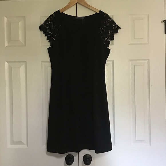 NWT Lace Sleeve Dress - Picture 8 of 8